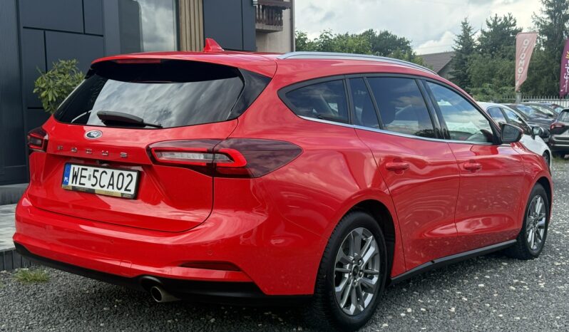 Ford Focus POLEASINGOWE KRAJOWE FAKTURA VAT23% BENZYNA 2024 ROK Mk4 (2018-) full