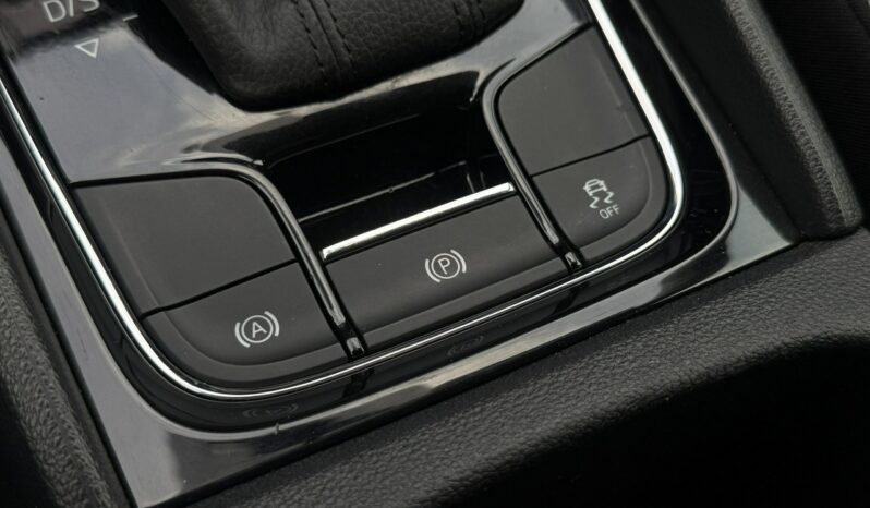 Škoda Karoq krajowy automat  1.5 Tsi 150km full
